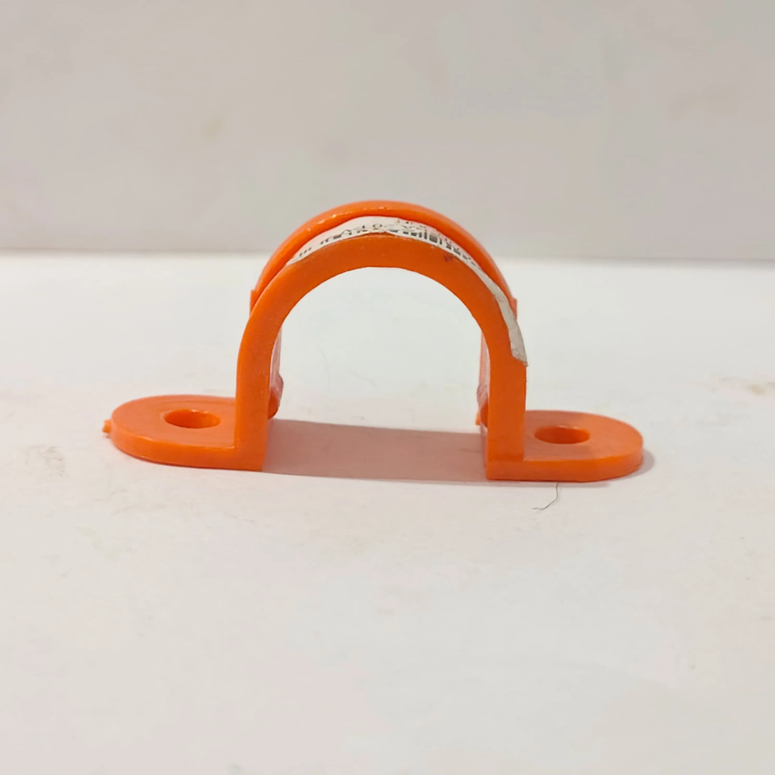 Abrazadera 20mm conduit