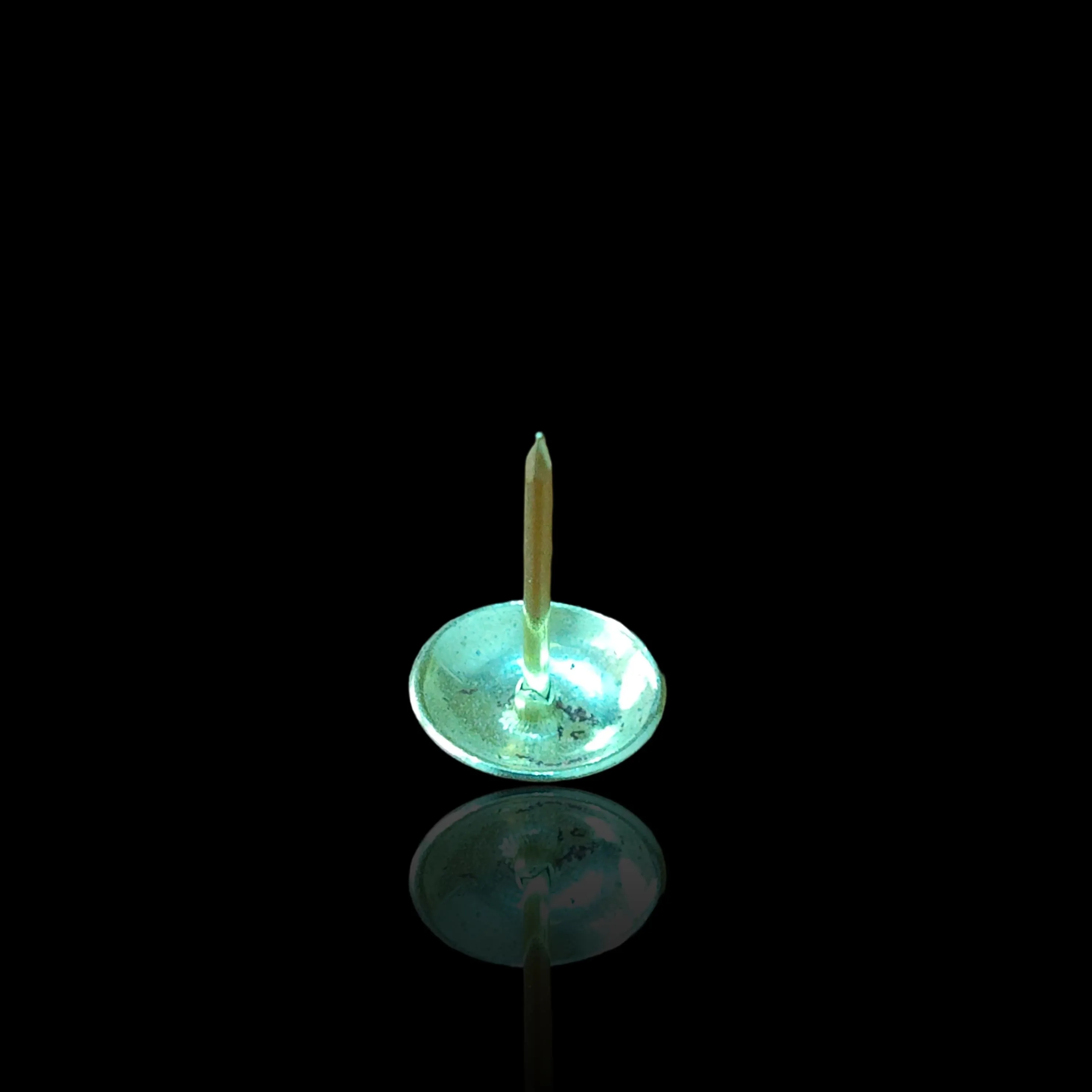 Tachuela cabeza de lenteja 1/2