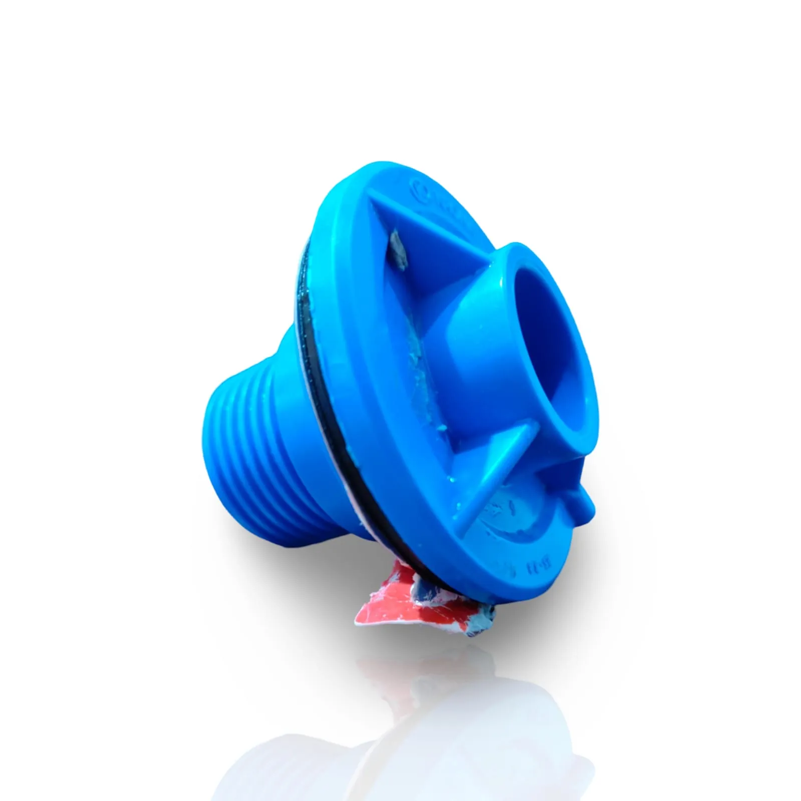 Salida de estanque Pvc 25x3/4