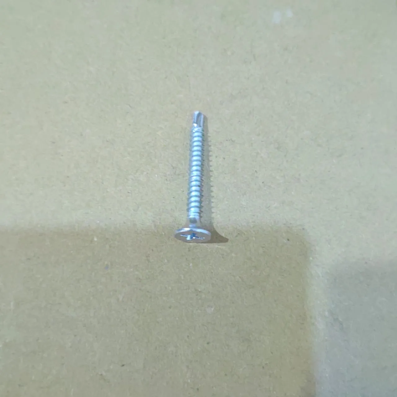 Tornillo Autoperforante Zincado 6X1 1/4 1000 und